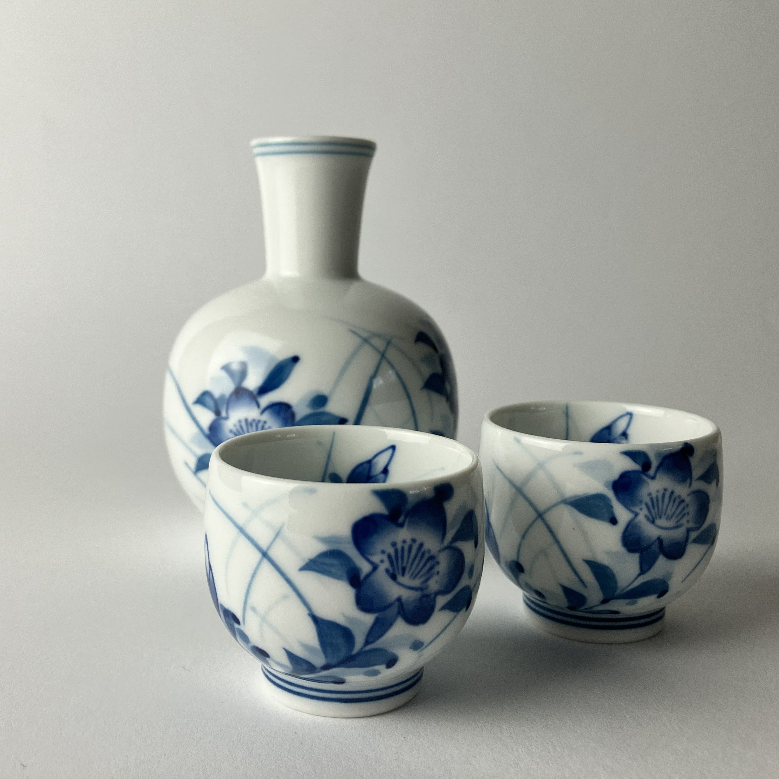 Seikyo Takehara Junmai & Arita Yaki Ceramic  Gift Set