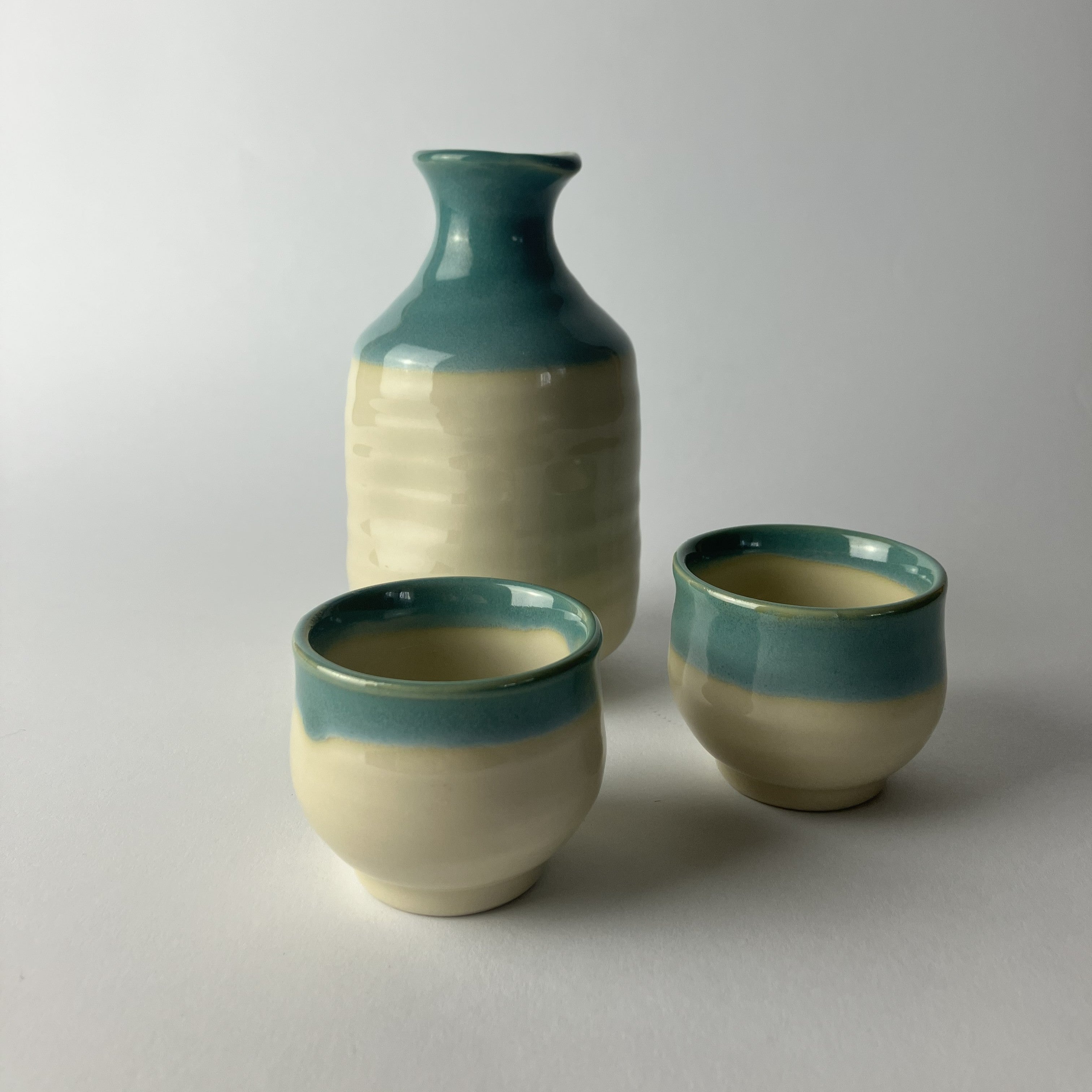 Shusen Honjikomi Junmai Ginjo & Mino Yaki Ceramic Gift Set
